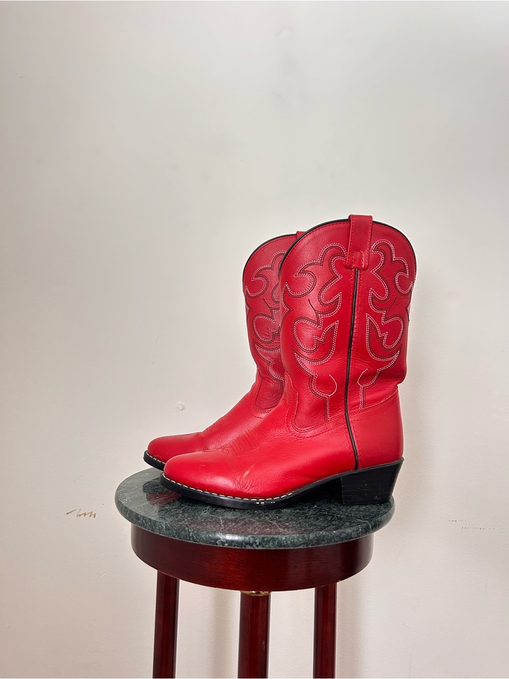Red Leather Western Cowboy Boots - Picture 3 of 4